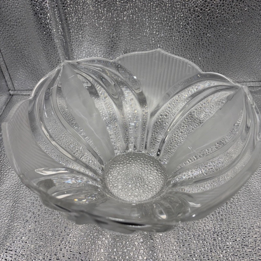 VTG Imperlux Lead Crystal Cut Bowl Dogwood‎ Pattern Frosted Clear Fruit Punch